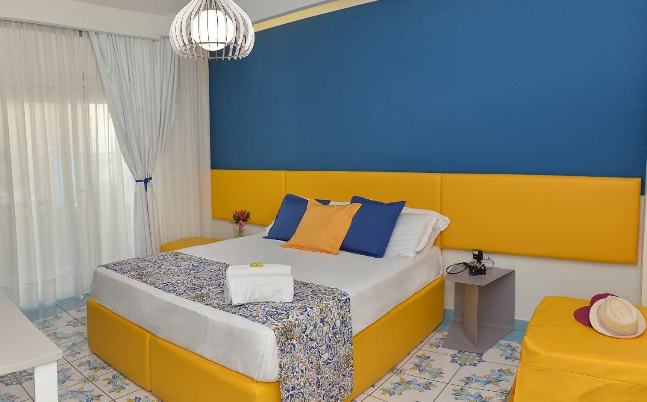 San Domenico Accommodation Maiori Bagian luar foto