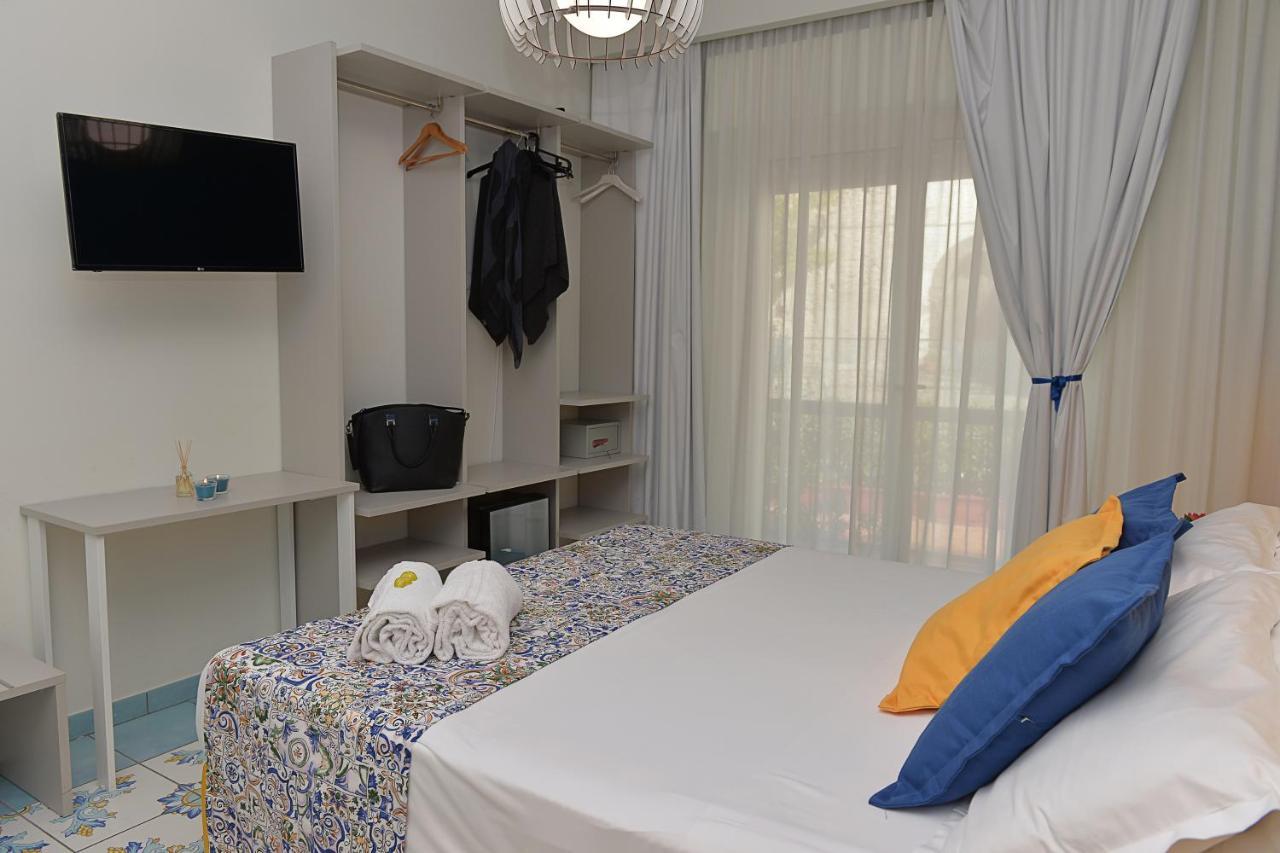 San Domenico Accommodation Maiori Bagian luar foto