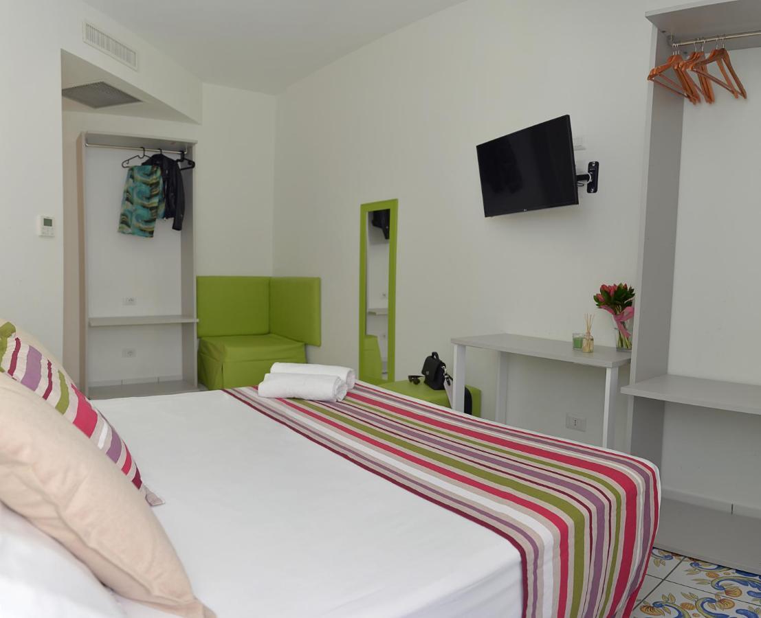 San Domenico Accommodation Maiori Bagian luar foto